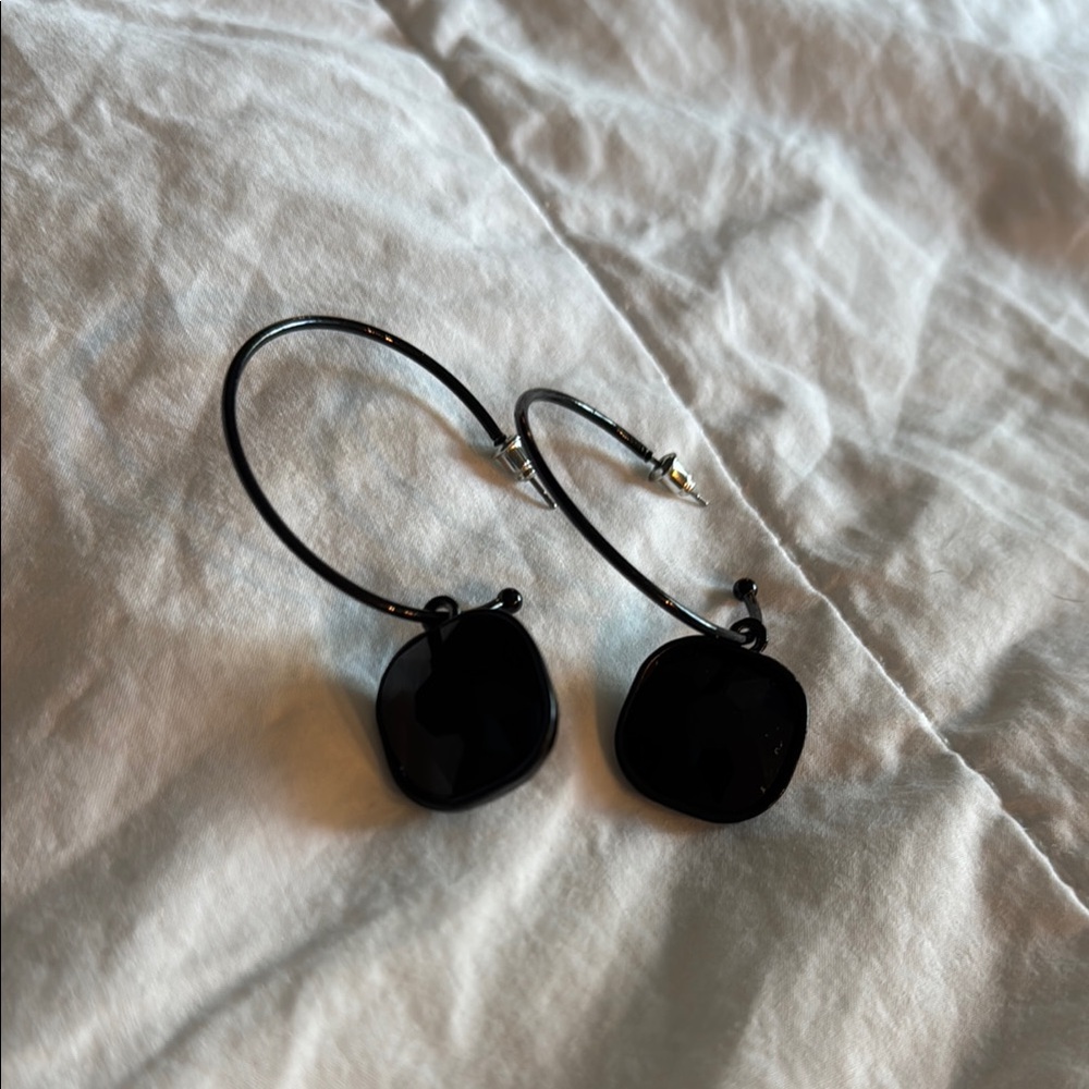 Chic Black Hoop Earrings